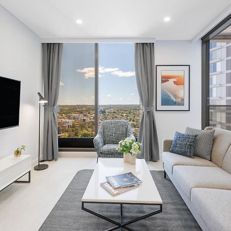 Meriton Suites George Street, Parramatta Сидней Экстерьер фото