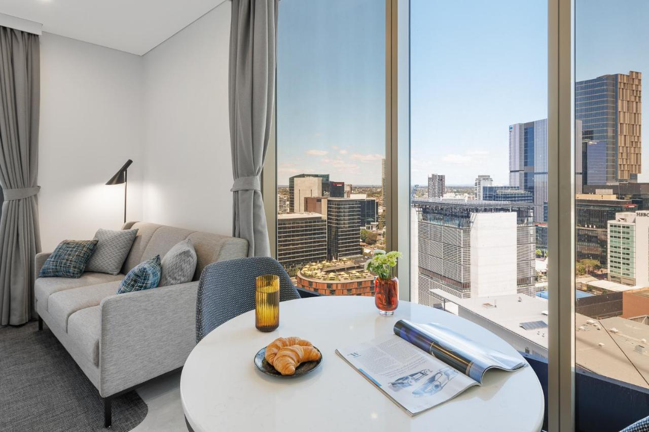 Meriton Suites George Street, Parramatta Сидней Экстерьер фото