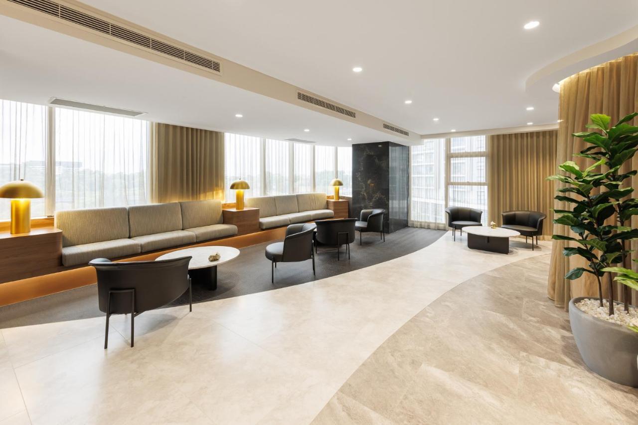 Meriton Suites George Street, Parramatta Сидней Экстерьер фото