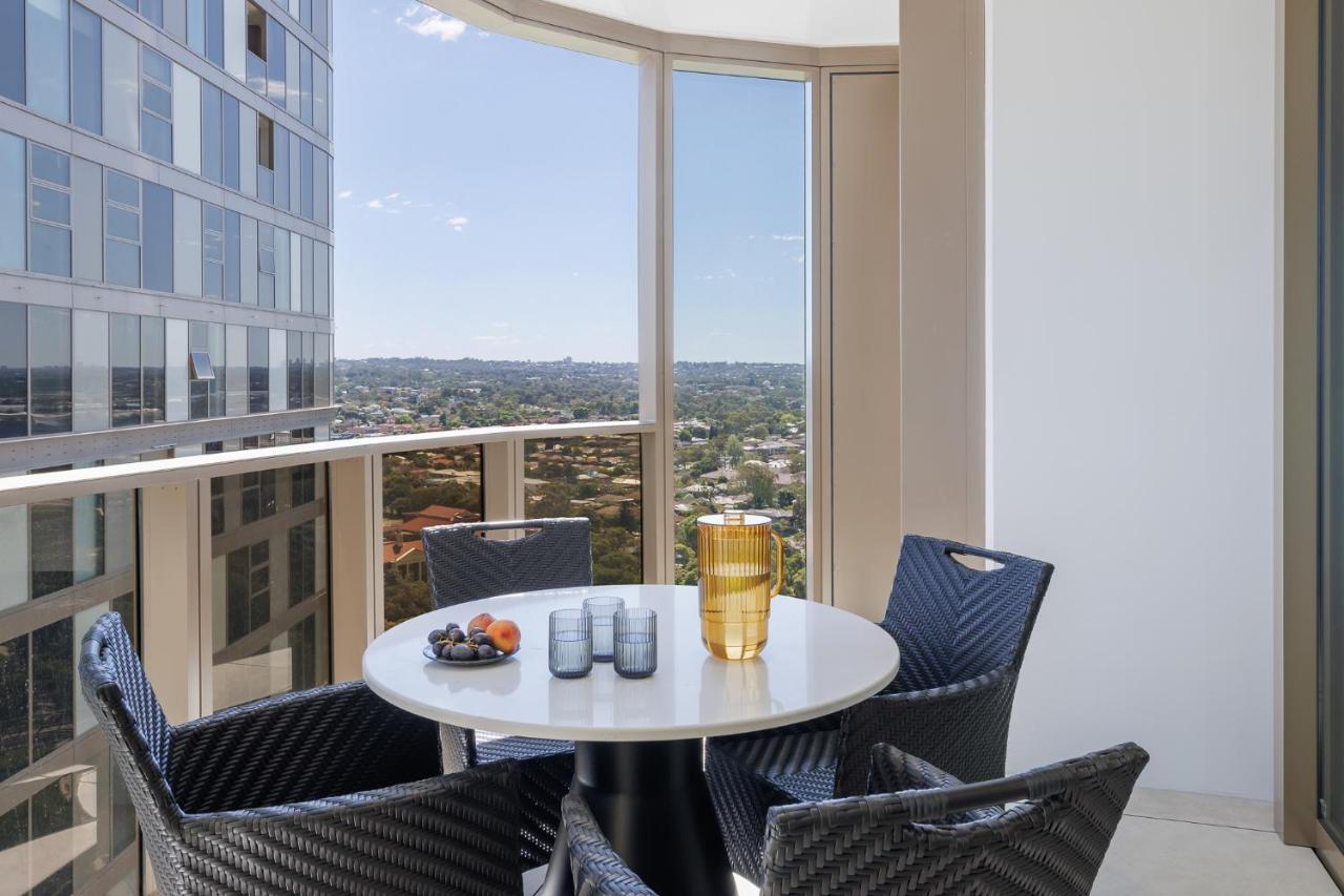 Meriton Suites George Street, Parramatta Сидней Экстерьер фото