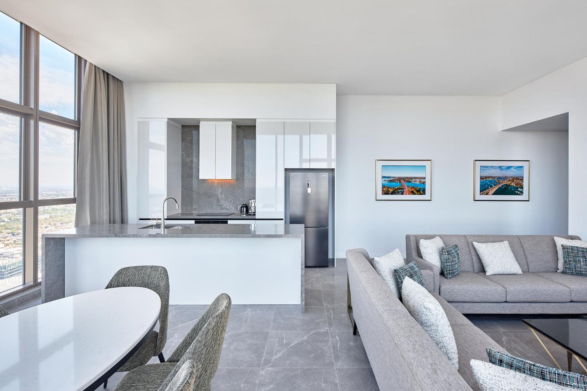 Meriton Suites George Street, Parramatta Сидней Экстерьер фото