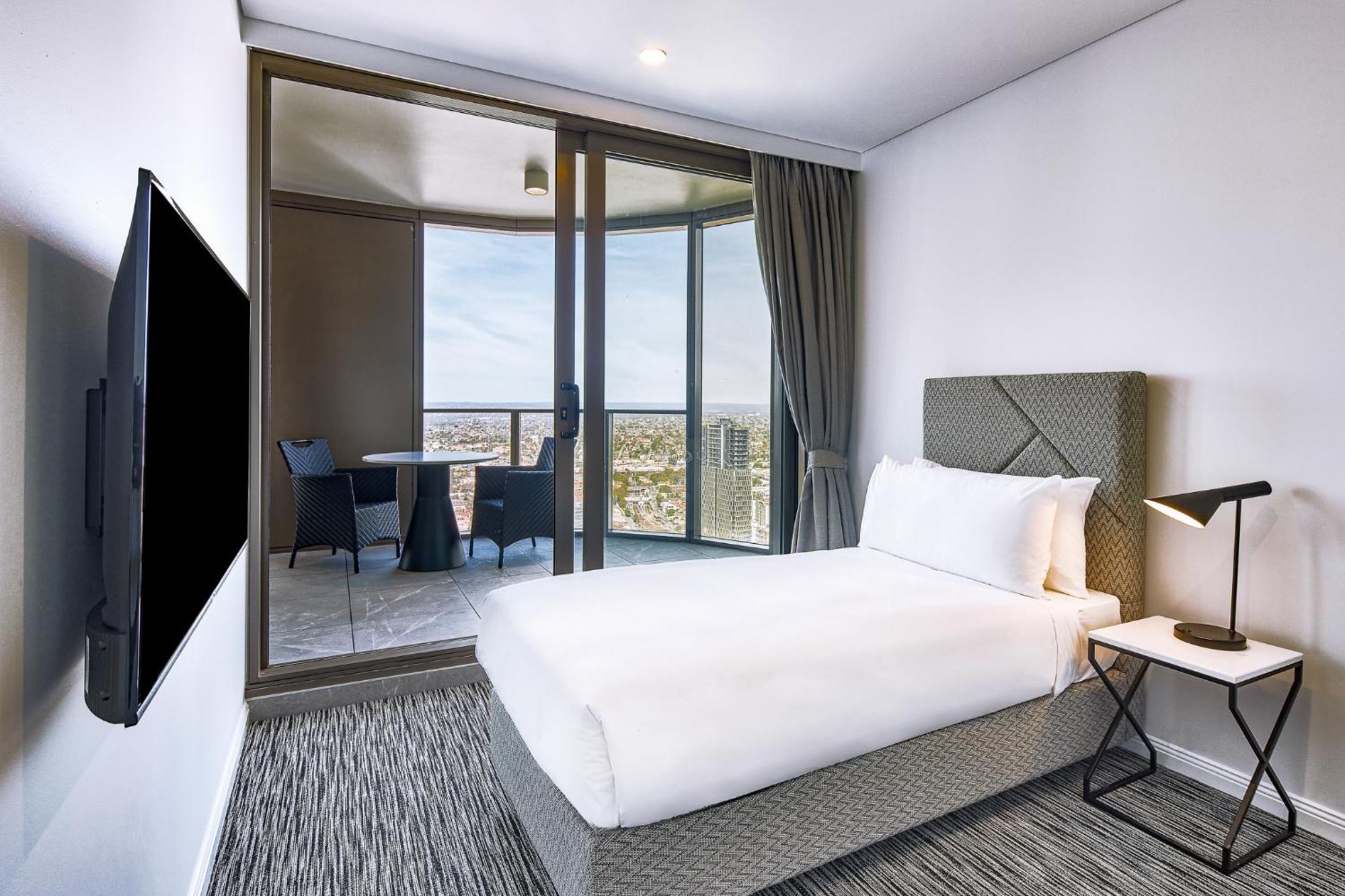 Meriton Suites George Street, Parramatta Сидней Экстерьер фото
